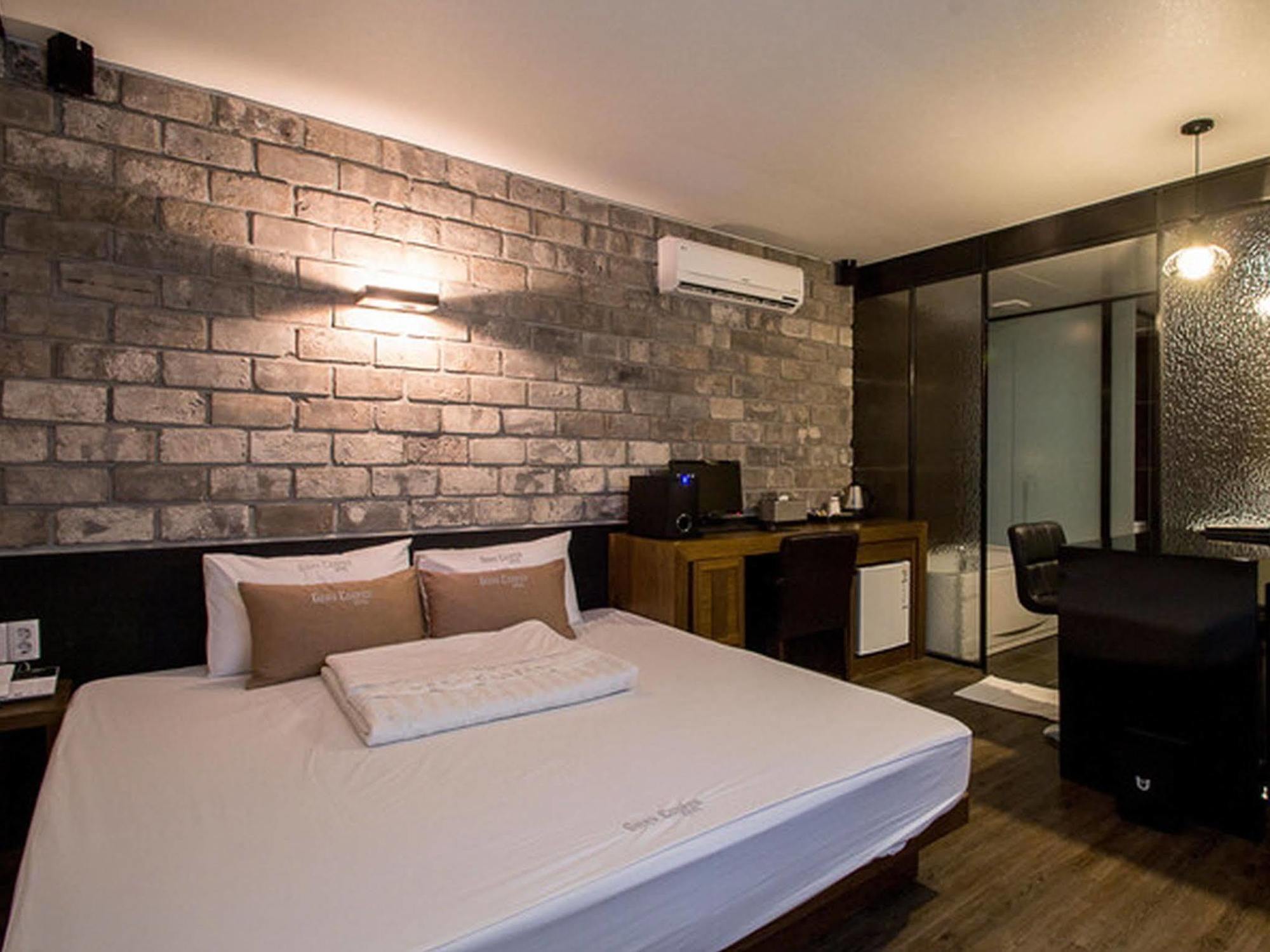 Haeundae Gary Cooper Hotel Пусан Екстер'єр фото